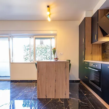 Luxury Hedone Apartment Near The Bridge With Private Spa Zone Zadar Exteriör bild