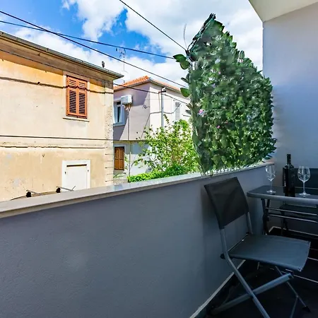 Luxury Hedone Apartment Near The Bridge With Private Spa Zone Zadar Exteriör bild